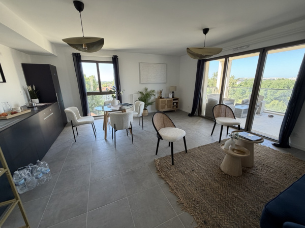 Offres de vente Appartement Bordeaux 33800